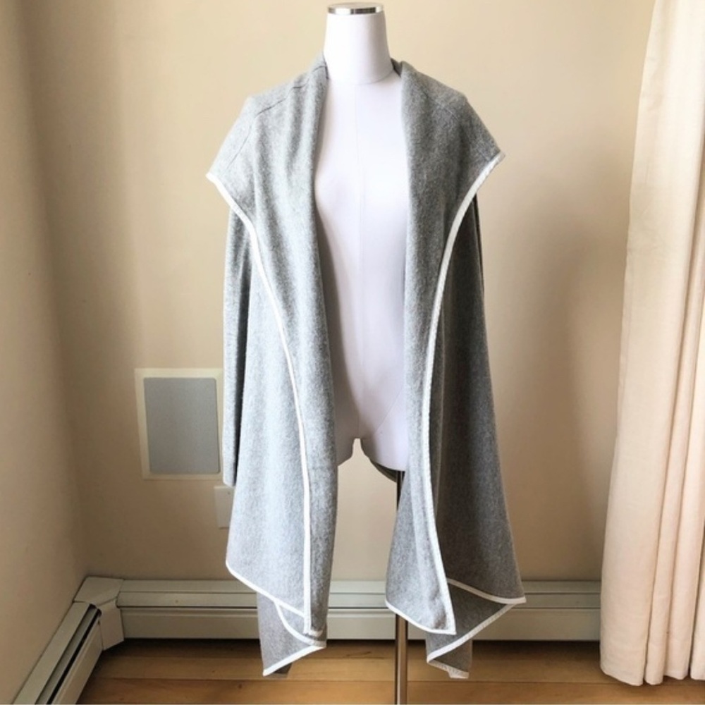 Wool/Cashmere Shawl, Open Front, by Grace - Picture 6 of 7